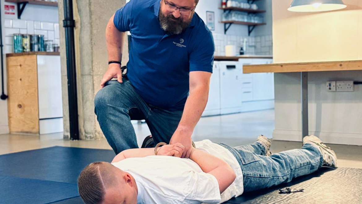 Level 3 Award in the Safe Use of Mechanical Restraints (Handcuffs) (RQF) Control & Restraint Course